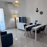 Terrazza Salentina Con Box Auto 아파트